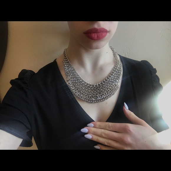 Silver chain mail necklace - Picture 2 of 2